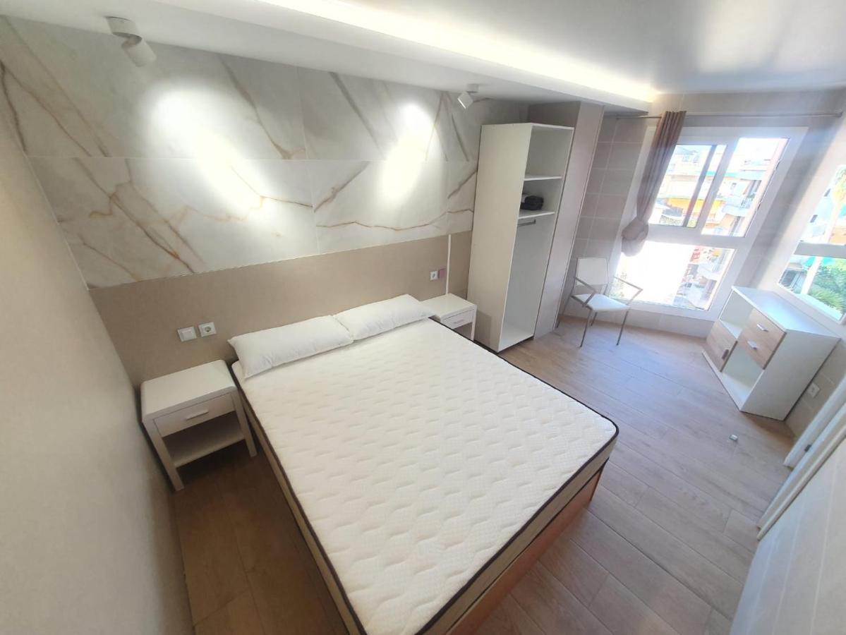 Salou ,Apartamento Con Piscina Y Wifi Экстерьер фото